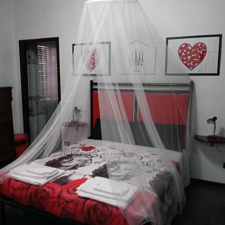 Casa Guen Parma Apartment Ngoại thất bức ảnh